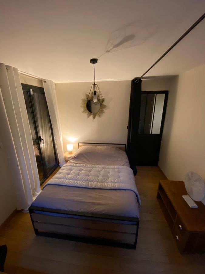 Villa Au cœur de la Pinède de 1 à 4 personnes Langlade Esterno foto