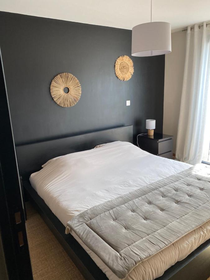 Villa Au cœur de la Pinède de 1 à 4 personnes Langlade Esterno foto