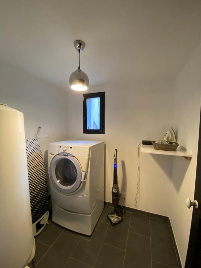 Villa Au cœur de la Pinède de 1 à 4 personnes Langlade Esterno foto